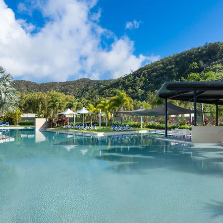 Peppers Blue On Blue Nelly Bay Exterior foto Pool at Peppers Spa