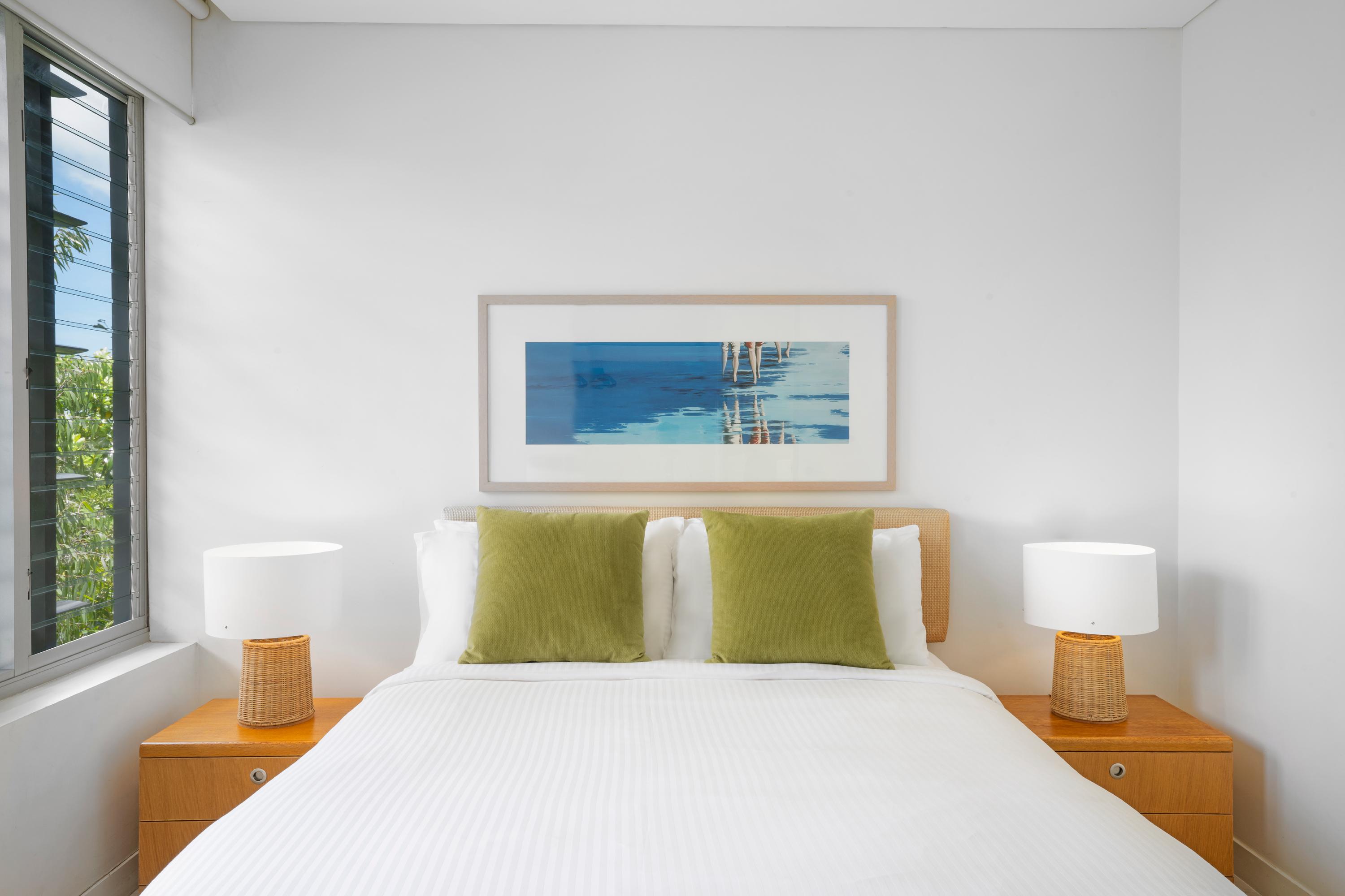 Peppers Blue On Blue Nelly Bay Exterior foto A bedroom at the hotel